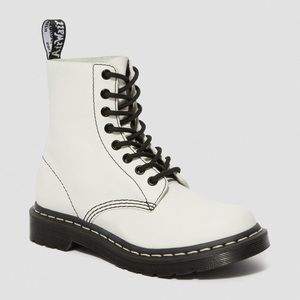NEW DR MARTENS PASCAL VIRGINIA LEATHER BLACK WHITE 1460 BOOT SHOE AUTHENTIC
